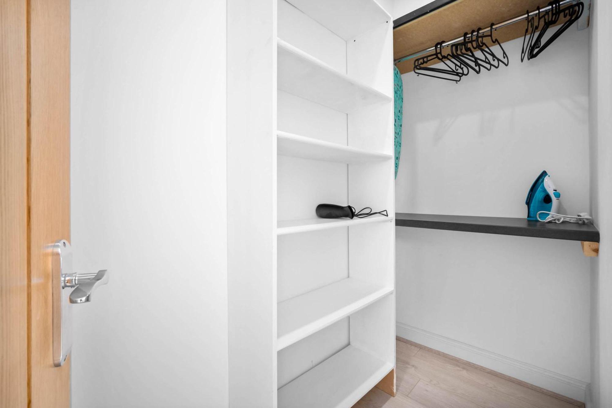 Luxury Apartment - Wifi - Smart Tv - Near City Centre - 2Mr เบอร์มิงแฮม ห้อง รูปภาพ